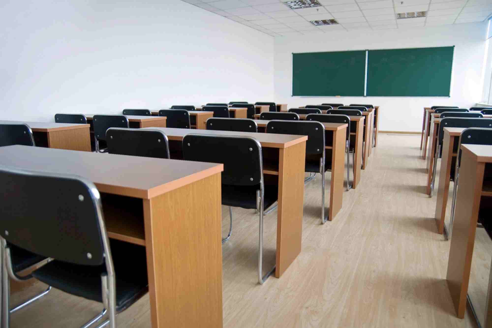 Limpieza de universidades