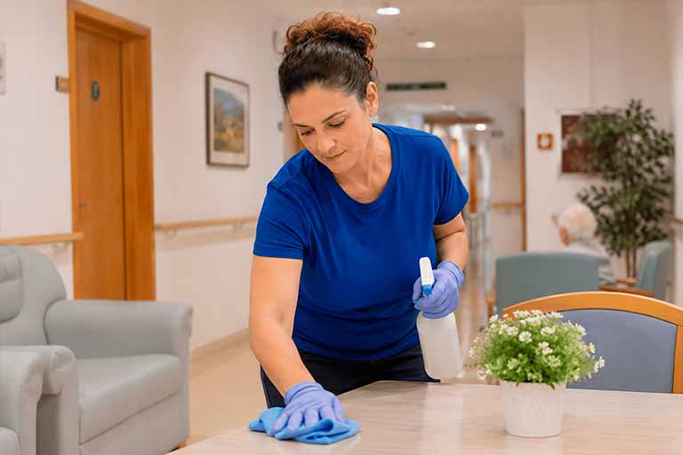 limpieza en residencias geriatricas
